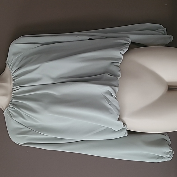 COPY - H&M Women's top - Picture 1 of 3